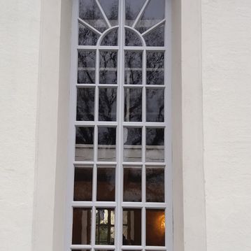 Holzfenster Kirche